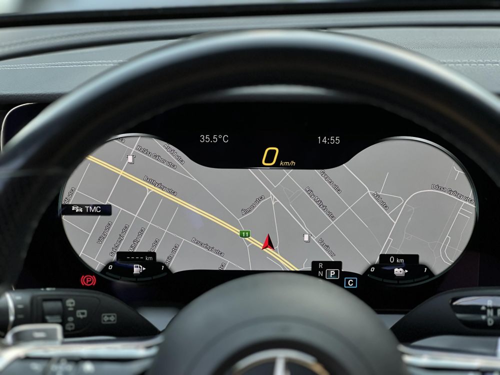 MERCEDES-BENZ E 300 de T 9G-TRONIC Plug-in hybrid AMG WIDESCREEN. Burmester hifi. Carplay. Adaptív tempomat