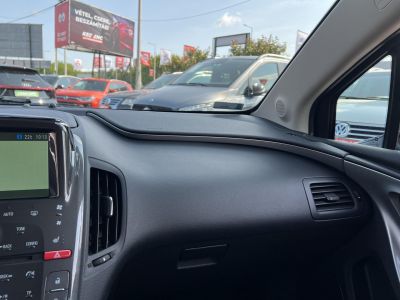 OPEL AMPERA E-Pioneer (Automata) 50km-es elektromos hatótáv. BOSE. 4 évszakos gumik. Rendszeresen karbantartott!