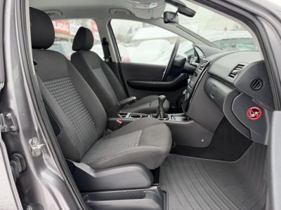 MERCEDES-BENZ A 180 BlueEFFICIENCY Elegance EURO5 156e km. megkímélt állapot. klíma ülésfűtés 2 gyári kulcs