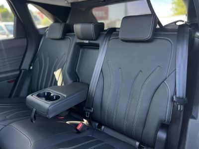 FORD KUGA 2.5 PHEV Vignale CVT panoráma tető. végig vezetett szervizkönyv