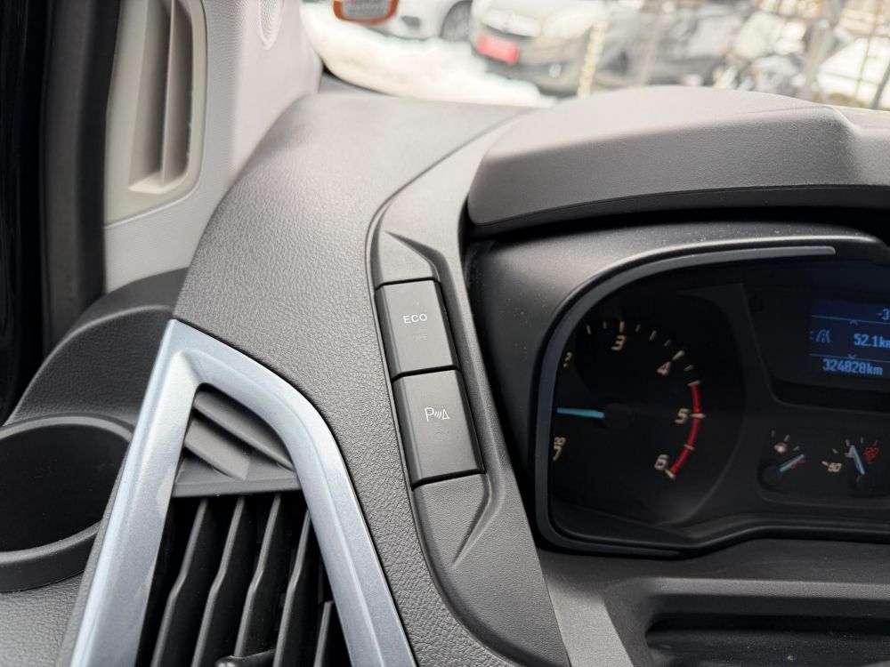 FORD TRANSIT Custom 2.2 TDCi 290 SWB Trend ST-line Klíma Bluetooth Tolatóradar Ülésfűtés Bőrbelső Vezérlés cserélve!