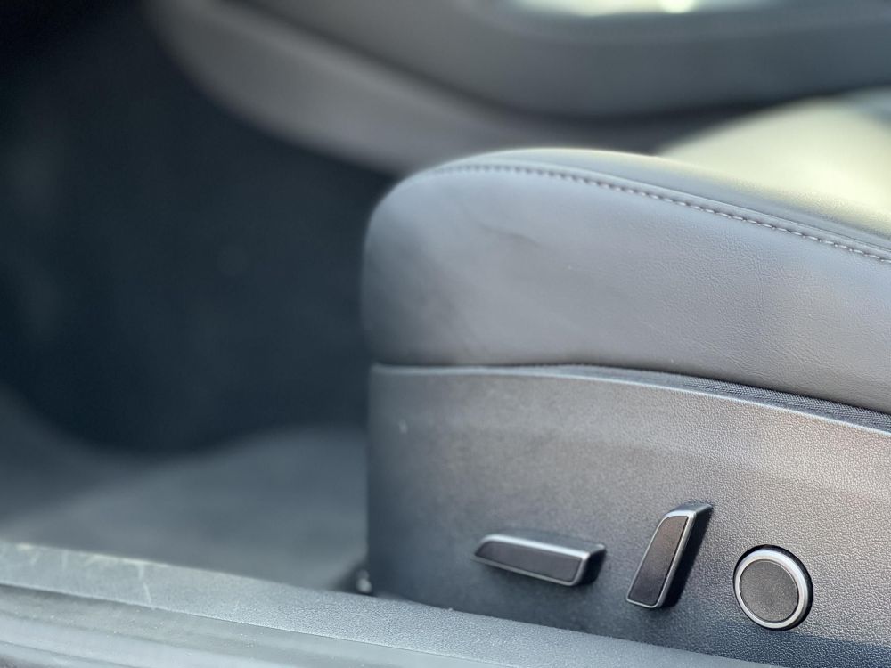 TESLA MODEL 3 Long Range AWD (Automata) 50e km. hőszivattyú. téli-nyári kerékszett