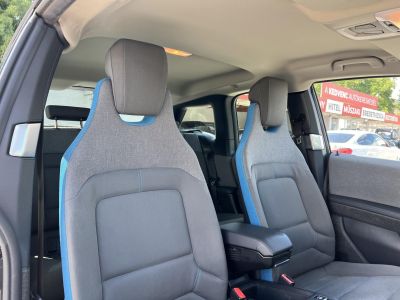 BMW I3 94Ah (Automata) Gyorstöltés Hőszívattyú LED Profnavi Carplay Ülésfűtés Megkímélt!