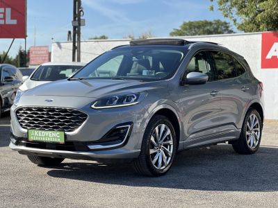FORD KUGA 2.5 PHEV Vignale CVT panoráma tető. végig vezetett szervizkönyv