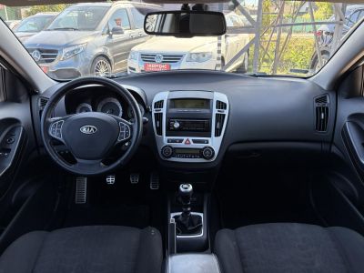 KIA CEE'D Pro1.6 EX Friss vizsga! Klíma Bluetooth!+PAJZS VÉDELEM!!