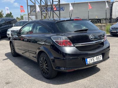 OPEL ASTRA H 1.4 GTC Cosmo M.o.-i. 1.tul. 113e km!