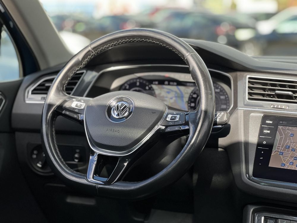 VOLKSWAGEN TIGUAN 2.0 TDI BMT SCR Highline 4Motion DSG Dynaudio. virtual cockpit. memória. head-up. bőrbelső. vezérlés cserélve!