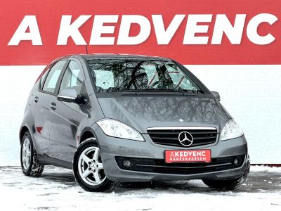 MERCEDES-BENZ A 180 BlueEFFICIENCY Elegance EURO5 156e km. megkímélt állapot. klíma ülésfűtés 2 gyári kulcs