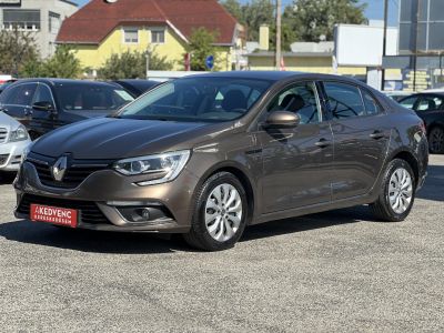 RENAULT MEGANE GrandCoupé 1.6 SCe Limited Magyarország 106e km Gyári fényezés Márkaszervizelt!