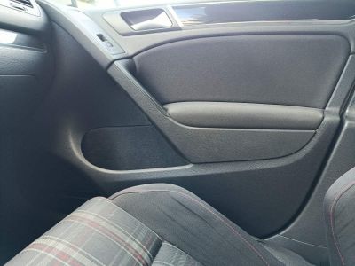 VOLKSWAGEN GOLF VI 2.0 TSI GTI