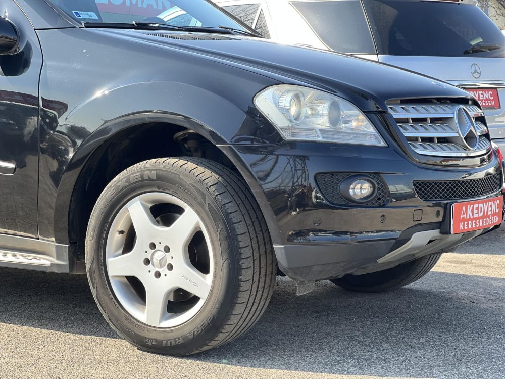 MERCEDES-BENZ ML 320 CDI (Automata) 4MATIC 3.5T vonóhorog. napfénytető. ülésfűtés. nem légrugós!