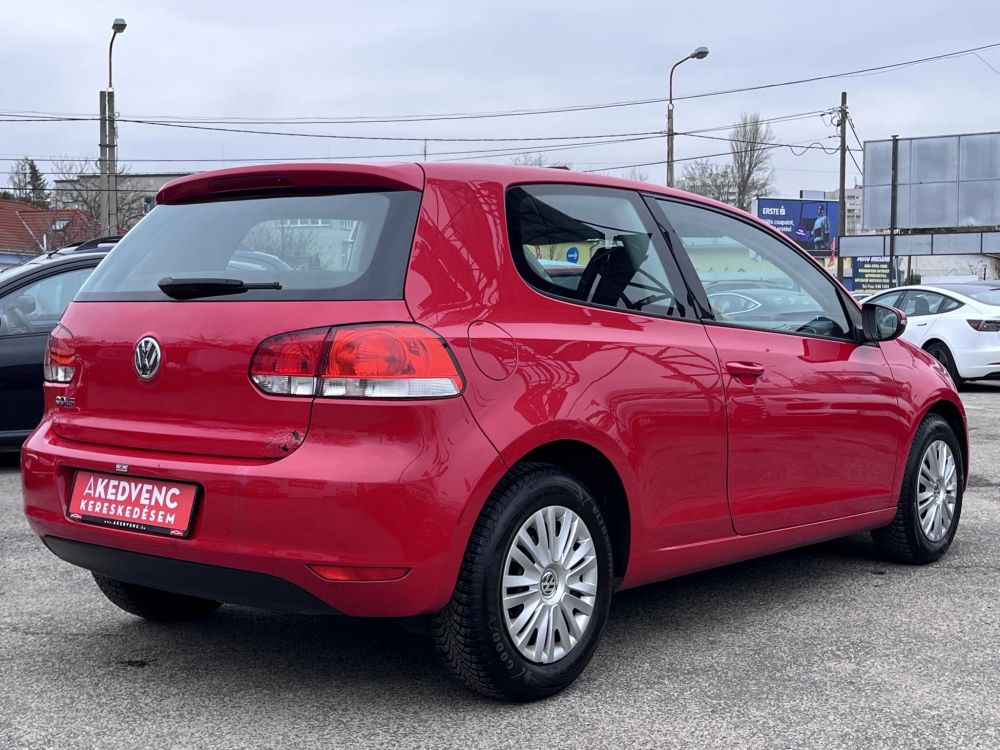 VOLKSWAGEN GOLF 1.4 Trendline Fűthető. állítható ülés