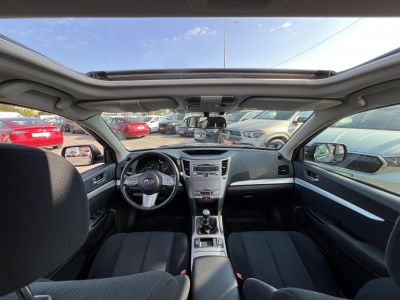SUBARU OUTBACK 2.0 D Comfort 4WD 125e km. Klíma Tempomat Bluetooth Napfénytető Ülésfűtés