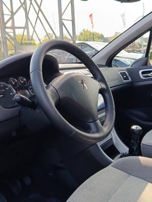PEUGEOT 307 2.0 Sportline M.o.-i. Klíma Ülésfűtés Panoráma üvegtető!