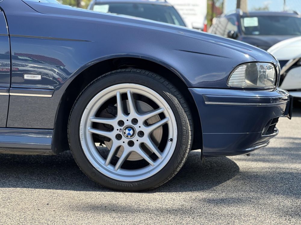 BMW 540i (Automata) Rozsdamentes. frissen szervizelt. végig vezetett szervizkönyv!