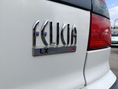 SKODA FELICIA 1.3 LXi Comfort Magyarországi. 155e km. Gyári állapotban!
