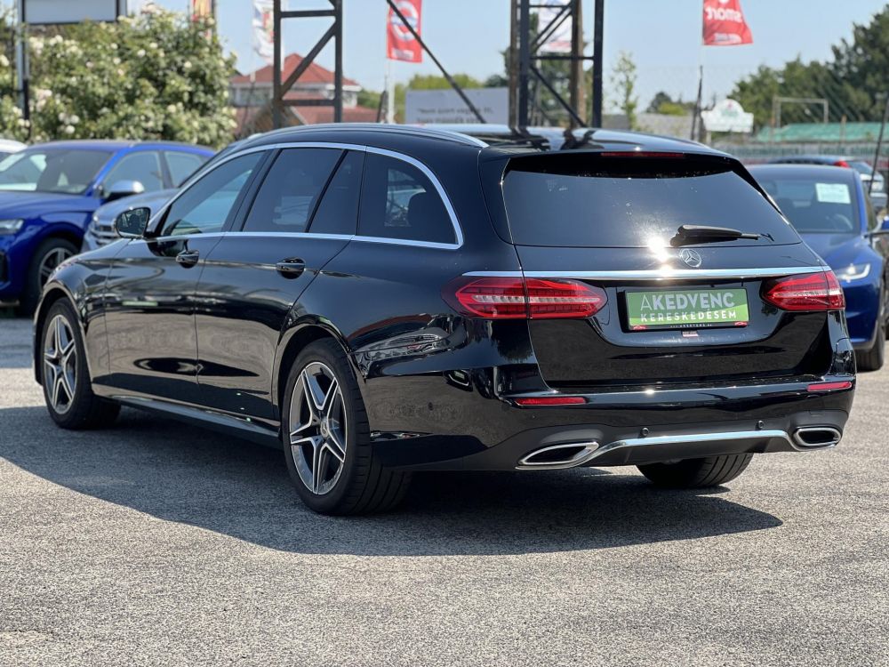 MERCEDES-BENZ E 300 de T 9G-TRONIC Plug-in hybrid AMG WIDESCREEN. Burmester hifi. Carplay. Adaptív tempomat