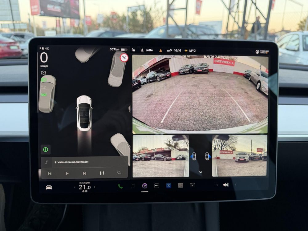 TESLA MODEL 3 Long Range AWD (Automata) 75e km. FEHÉR BELSŐ!