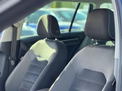 VOLKSWAGEN GOLF VII Variant 2.0 TDI Comfortline 4Motion Dynaudio HIFI. végig vezetett szervízkönyv