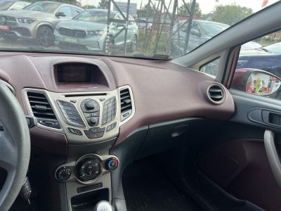 FORD FIESTA 1.4 TDCi Trend M.o.-i. 1.tul. 4-5L/100km. Klíma!