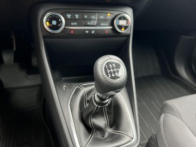 FORD FIESTA 1.0 EcoBoost mHEV Titanium 42e km. LED Távtartó Holttér Ülésfűtés Kamera Carplay Megkímélt állapot!
