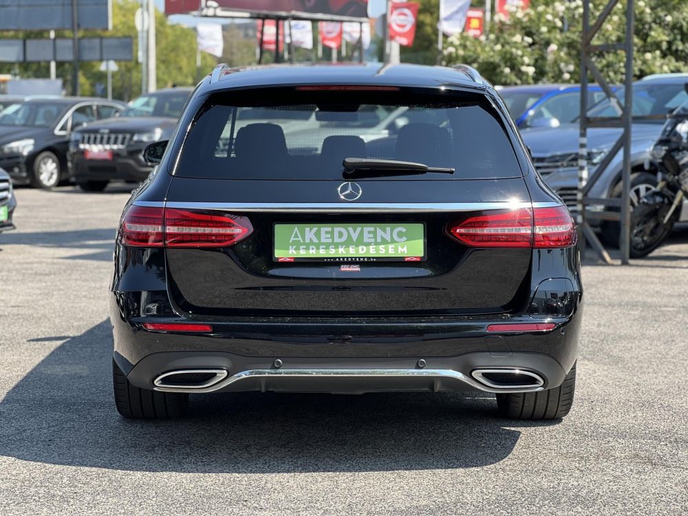 MERCEDES-BENZ E 300 de T 9G-TRONIC Plug-in hybrid AMG WIDESCREEN. Burmester hifi. Carplay. Adaptív tempomat