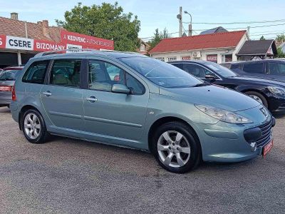 PEUGEOT 307 2.0 Sportline M.o.-i. Klíma Ülésfűtés Panoráma üvegtető!
