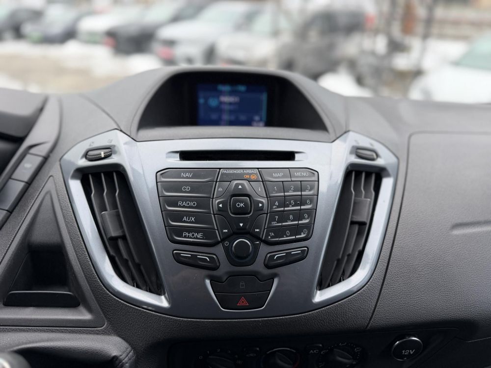 FORD TRANSIT Custom 2.2 TDCi 290 SWB Trend ST-line Klíma Bluetooth Tolatóradar Ülésfűtés Bőrbelső Vezérlés cserélve!