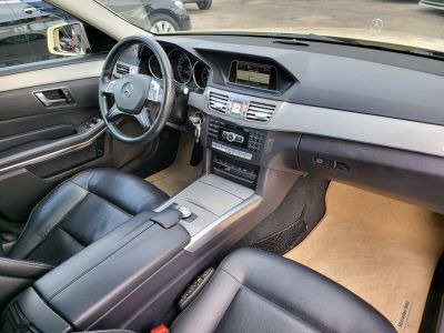 MERCEDES-BENZ E-OSZTÁLY E 200 Avantgarde (Automata) Napfénytető Ülésfűtés F1 váltó Bőr belső A legjobb áron!