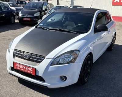 KIA CEE'D Pro1.6 EX Friss vizsga! Klíma Bluetooth!+PAJZS VÉDELEM!!
