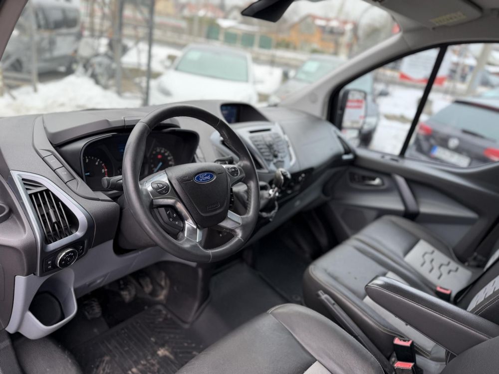 FORD TRANSIT Custom 2.2 TDCi 290 SWB Trend ST-line Klíma Bluetooth Tolatóradar Ülésfűtés Bőrbelső Vezérlés cserélve!