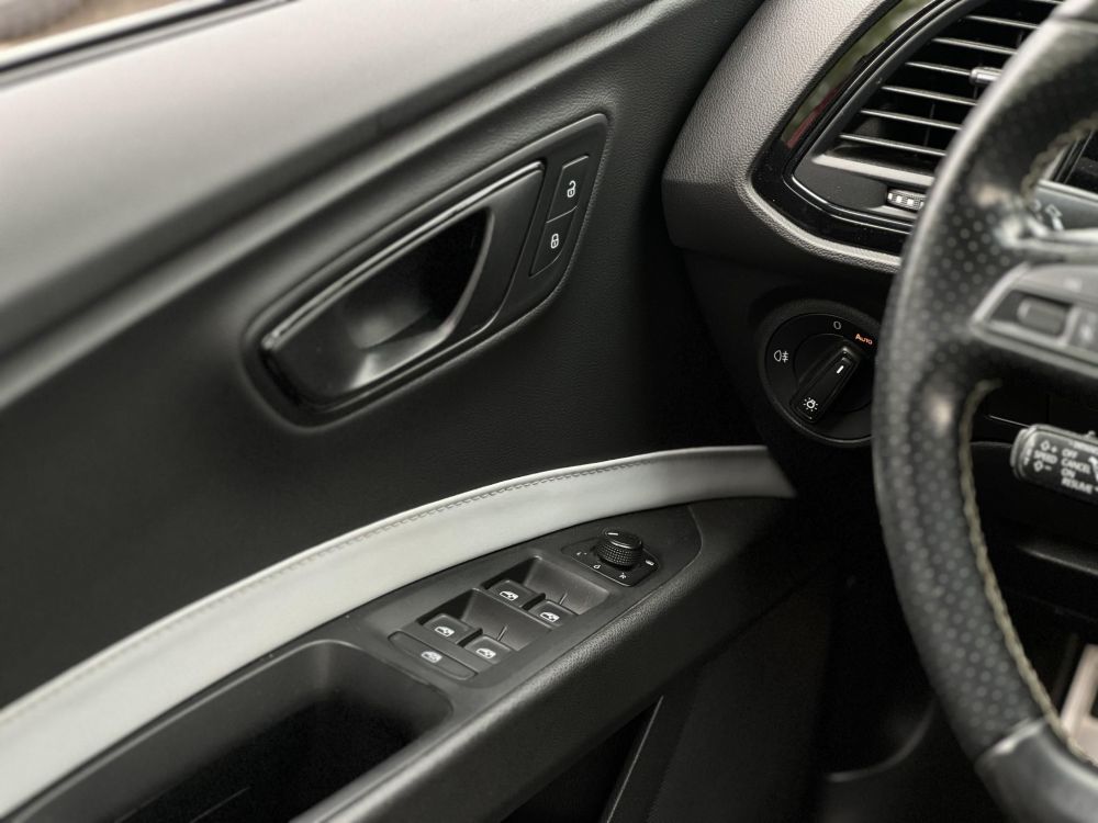 SEAT LEON ST 2.0 TSI Cupra Start&Stop DSG