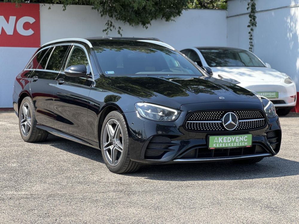 MERCEDES-BENZ E 300 de T 9G-TRONIC Plug-in hybrid AMG WIDESCREEN. Burmester hifi. Carplay. Adaptív tempomat
