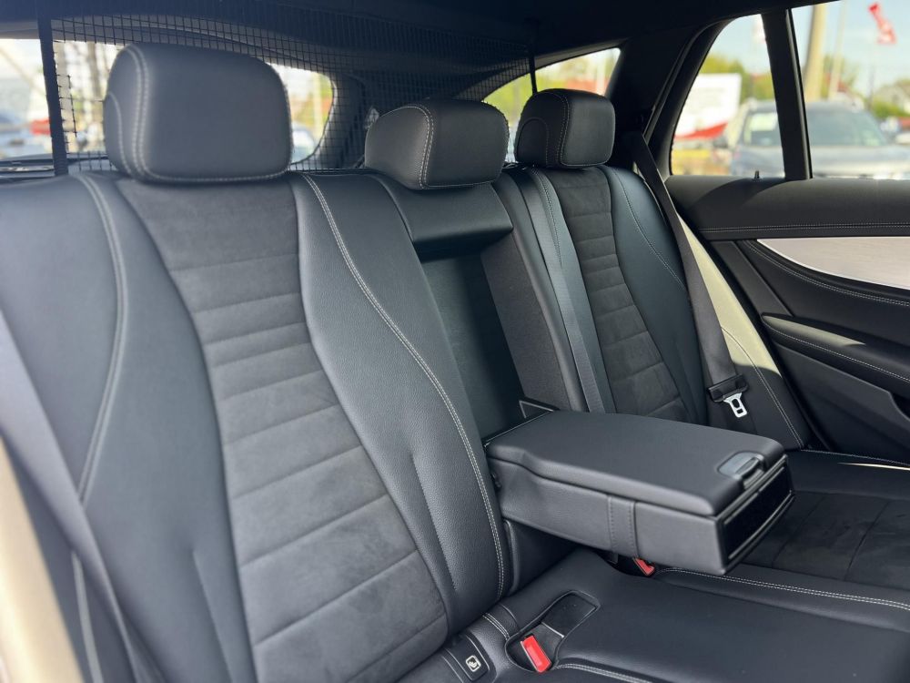 MERCEDES-BENZ E 300 de T 9G-TRONIC Plug-in hybrid AMG WIDESCREEN. Burmester hifi. Carplay. Adaptív tempomat