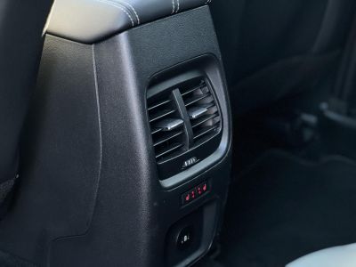 FORD KUGA 2.5 PHEV Vignale CVT panoráma tető. végig vezetett szervizkönyv