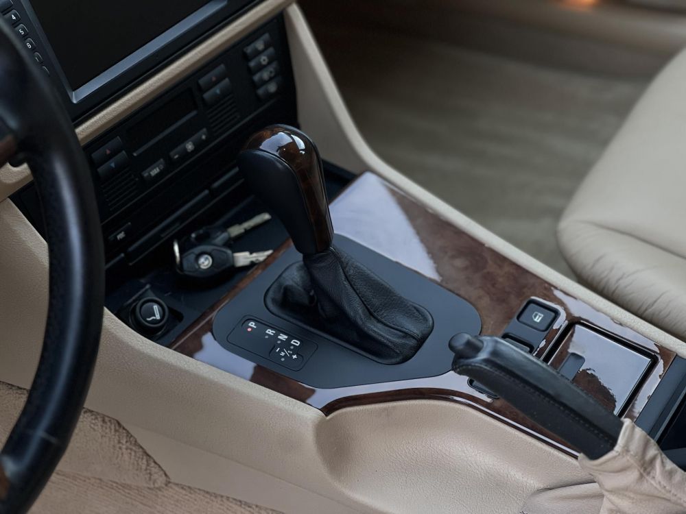 BMW 540i (Automata) Rozsdamentes. frissen szervizelt. végig vezetett szervizkönyv!