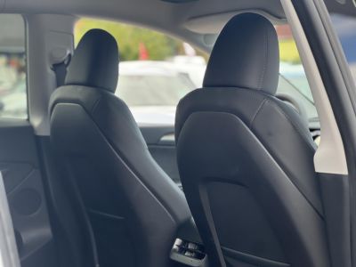 TESLA MODEL Y RWD (Automata) 87e km. Ryzen processzor. 2031-ig garanciális. téli-nyári kerékszett!
