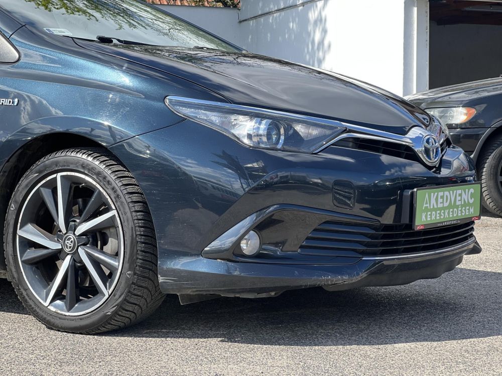 TOYOTA AURIS Touring Sports 1.8 HSD Selection (Automata)