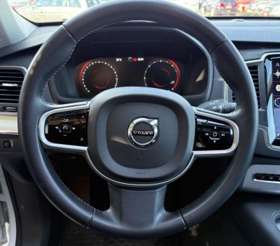VOLVO XC90 2.0 [B5] MHEV Momentum Geartronic 80e km. Magasan felszerelt! 4 évszakos gumik!