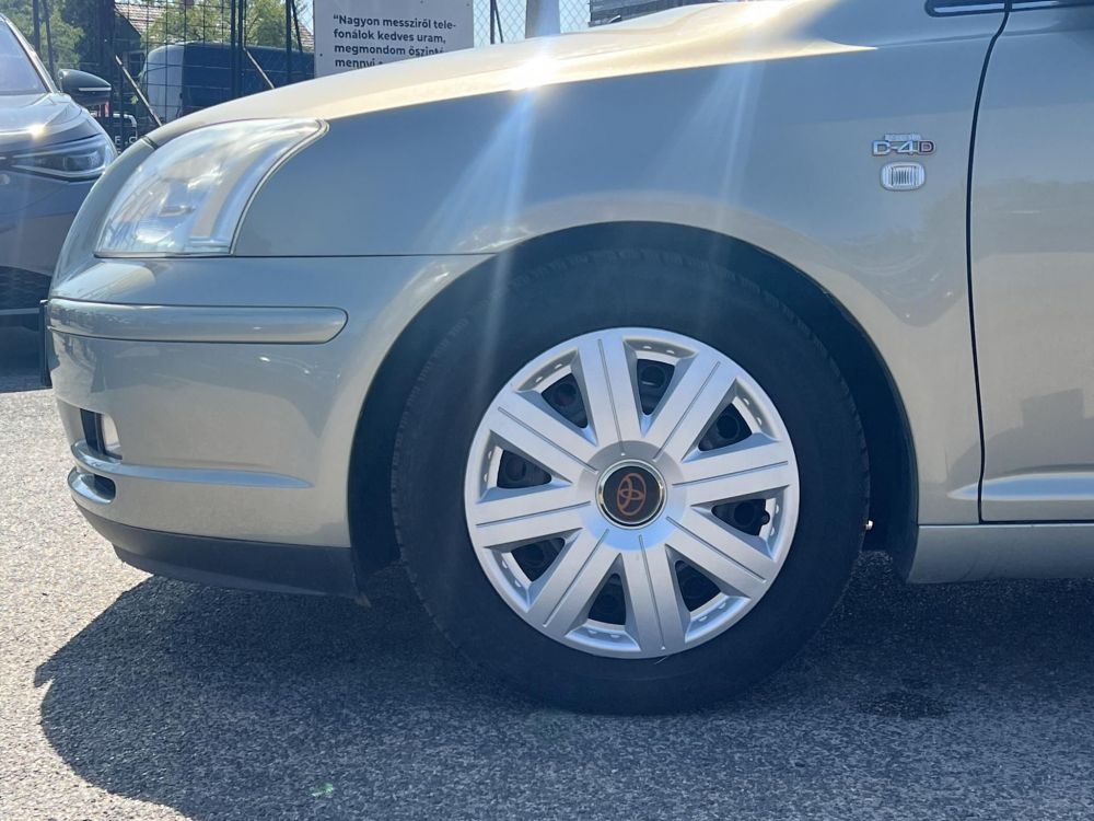 TOYOTA AVENSIS 2.0 D Webasto Ülésfűtés Tempomat Hideg Digitklíma!