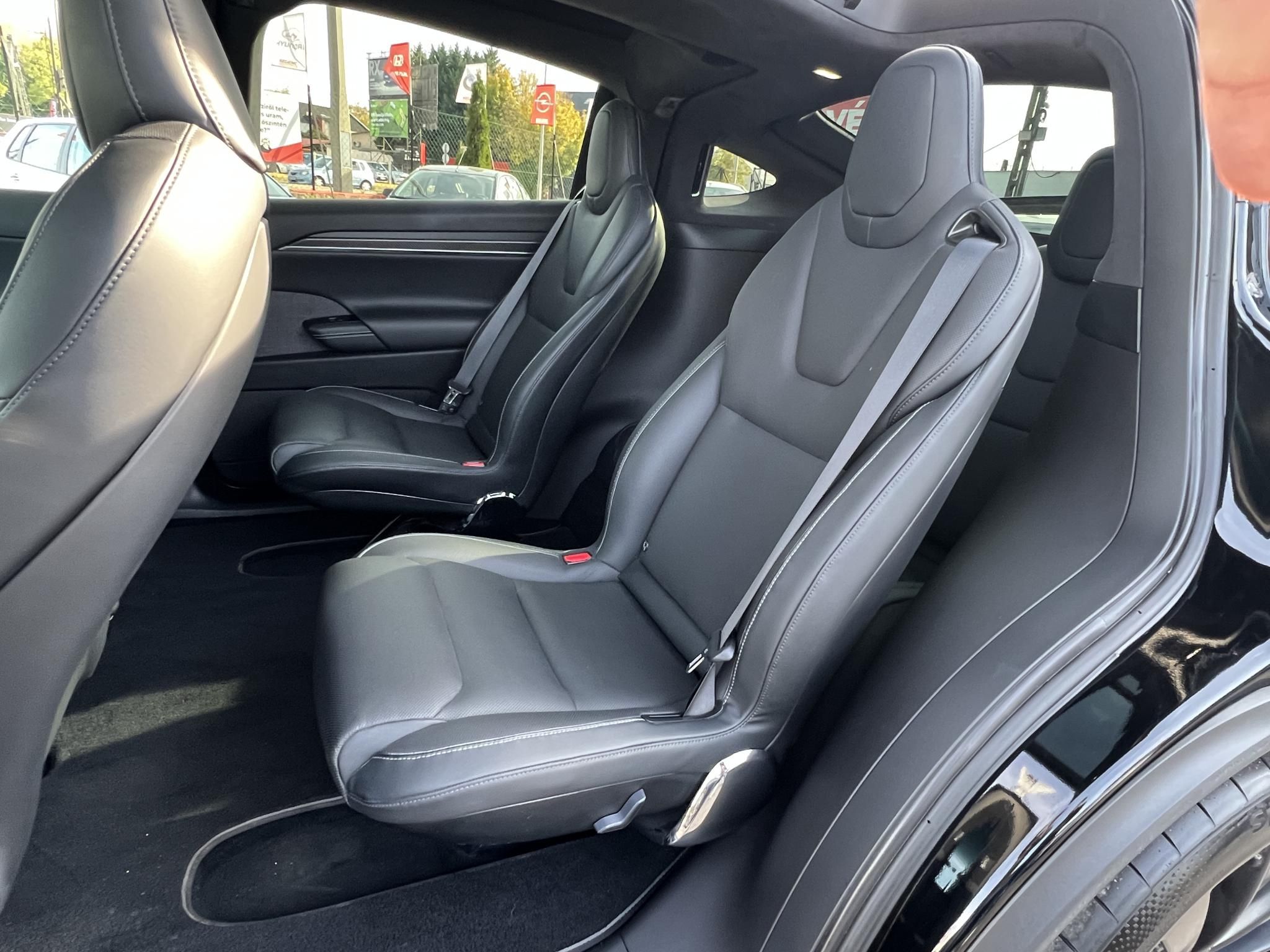 TESLA MODEL X Plaid (Automata) (6 személyes ) 1020 Lóerő. TRIPLE BLACK. a legjobb áron!