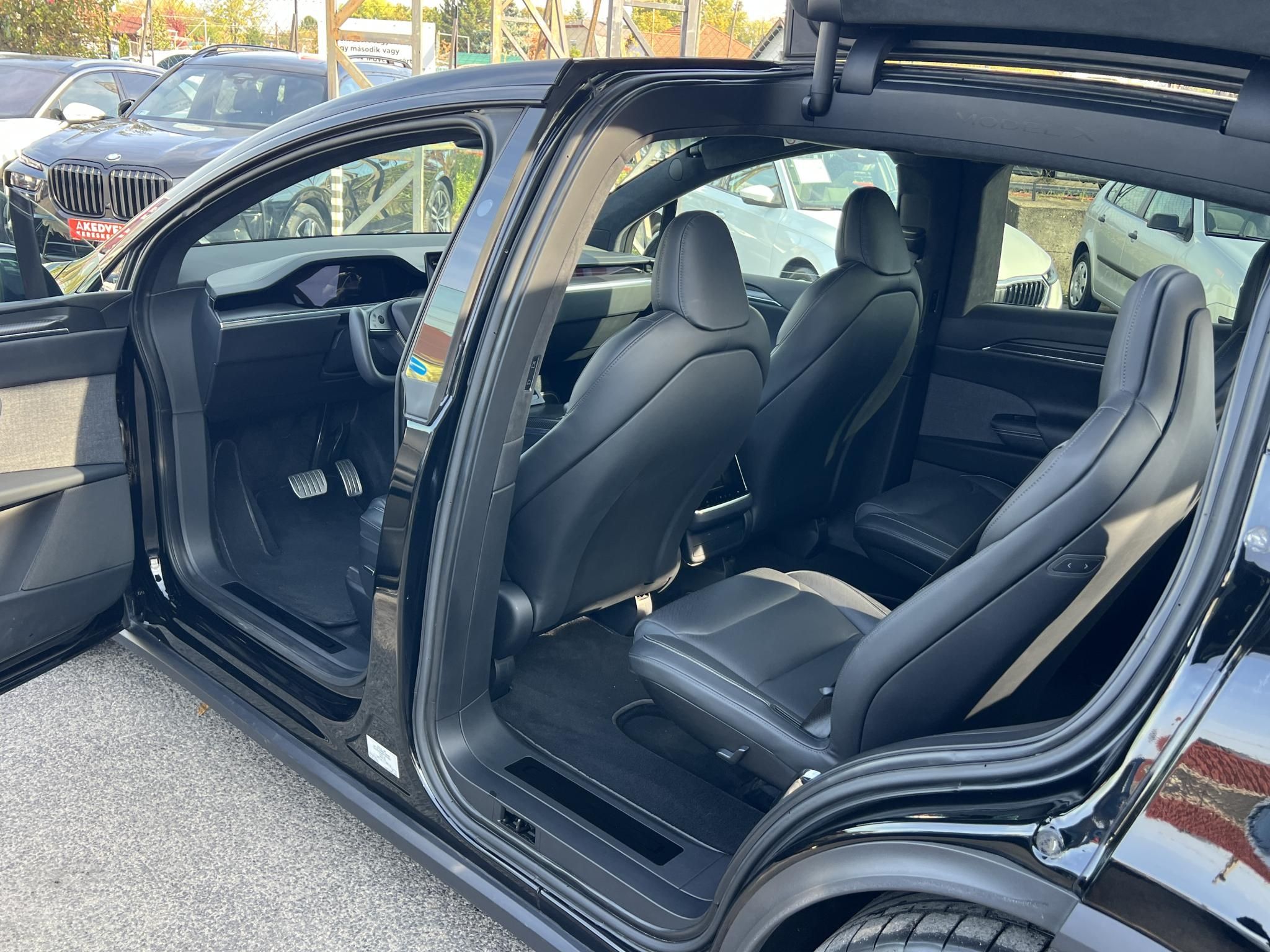 TESLA MODEL X Plaid (Automata) (6 személyes ) 1020 Lóerő. TRIPLE BLACK. a legjobb áron!