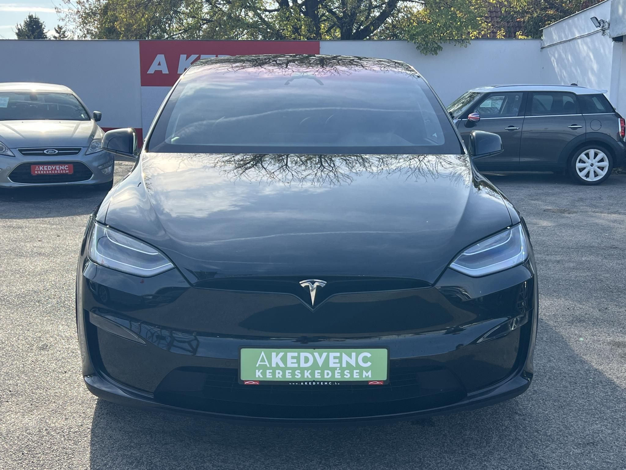TESLA MODEL X Plaid (Automata) (6 személyes ) 1020 Lóerő. TRIPLE BLACK. a legjobb áron!