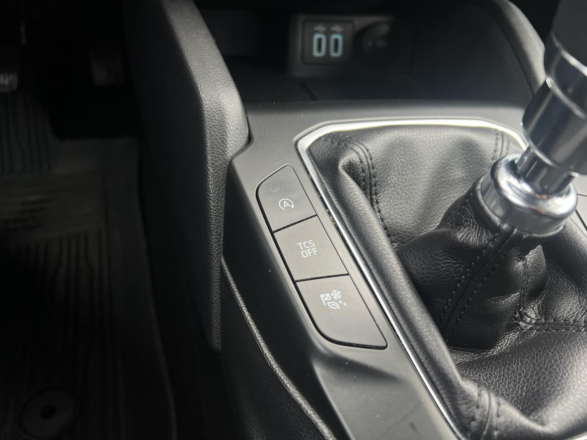 FORD FOCUS 1.0 EcoBoost Connected M.o.-i. 1.tul. Márkaszervizelt! Carplay