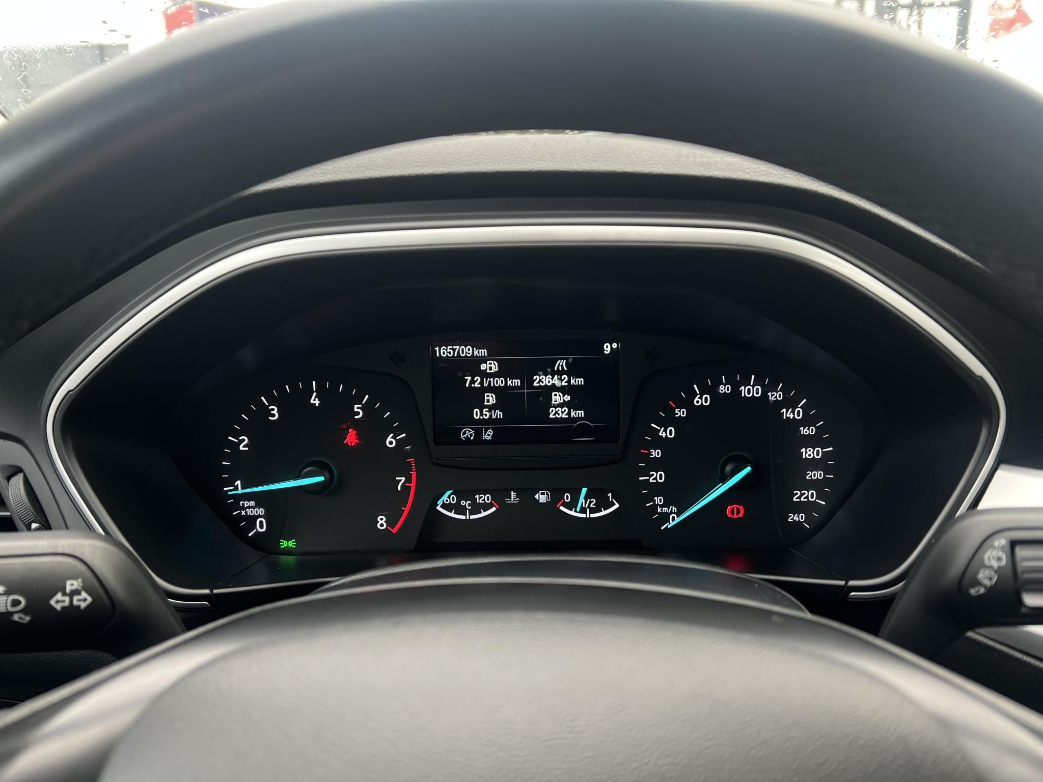 FORD FOCUS 1.0 EcoBoost Connected M.o.-i. 1.tul. Márkaszervizelt! Carplay