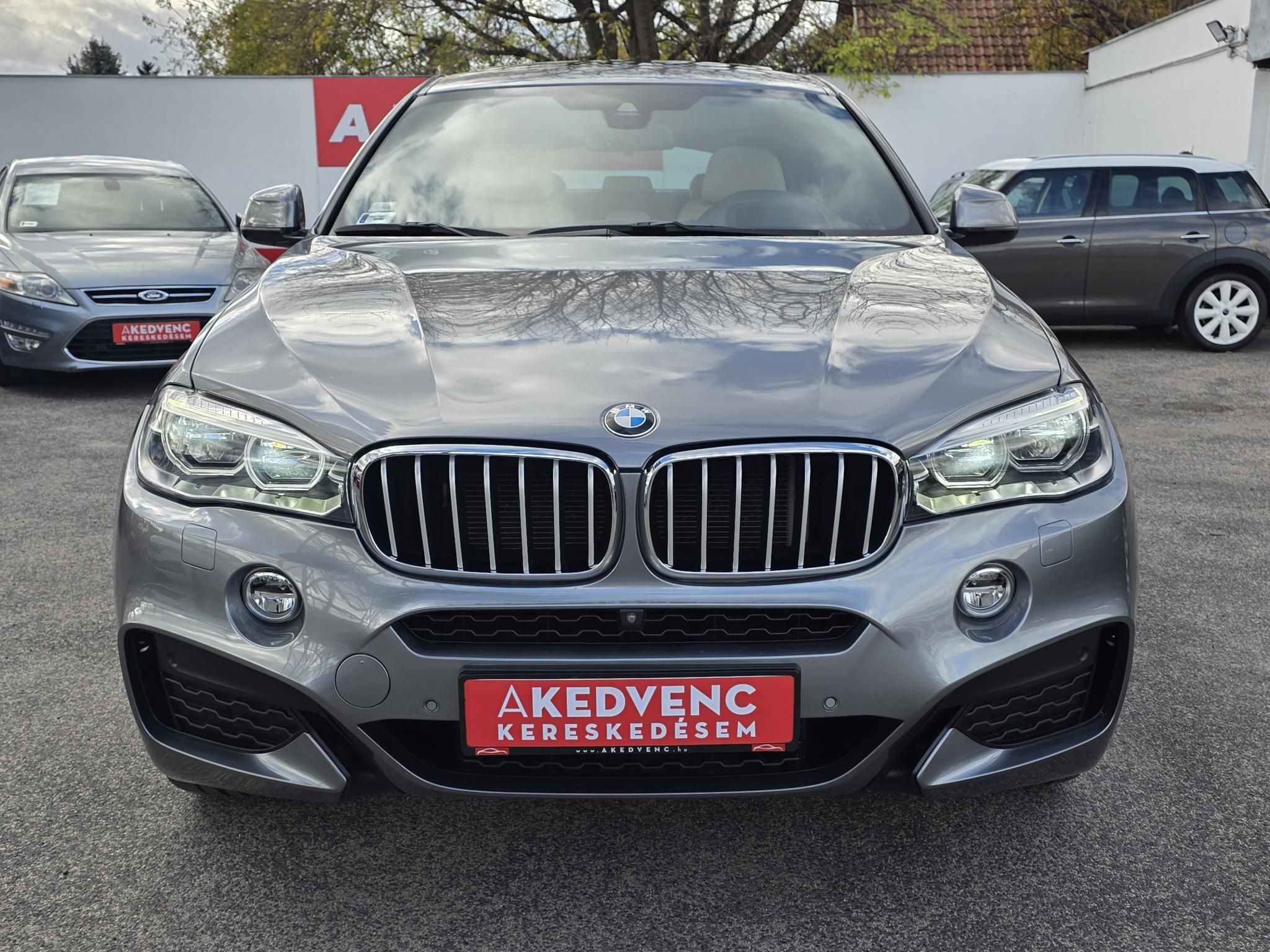 BMW X6 xDrive40d M Sport Edition (Automata) 71e km. M.o.-i. teljes felszereltség!