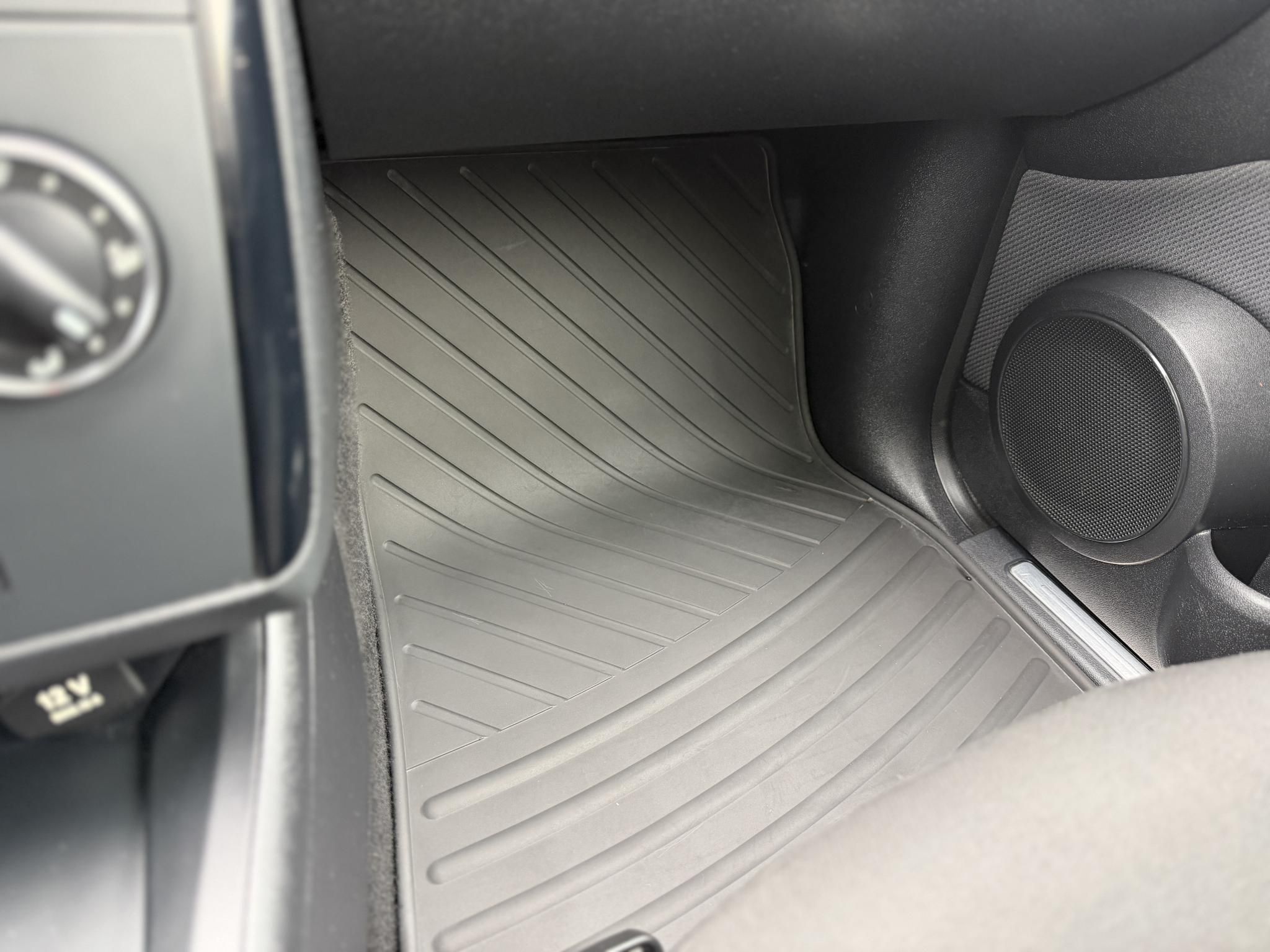 MERCEDES-BENZ A 180 BlueEFFICIENCY Elegance EURO5 156e km. megkímélt állapot. klíma ülésfűtés 2 gyári kulcs