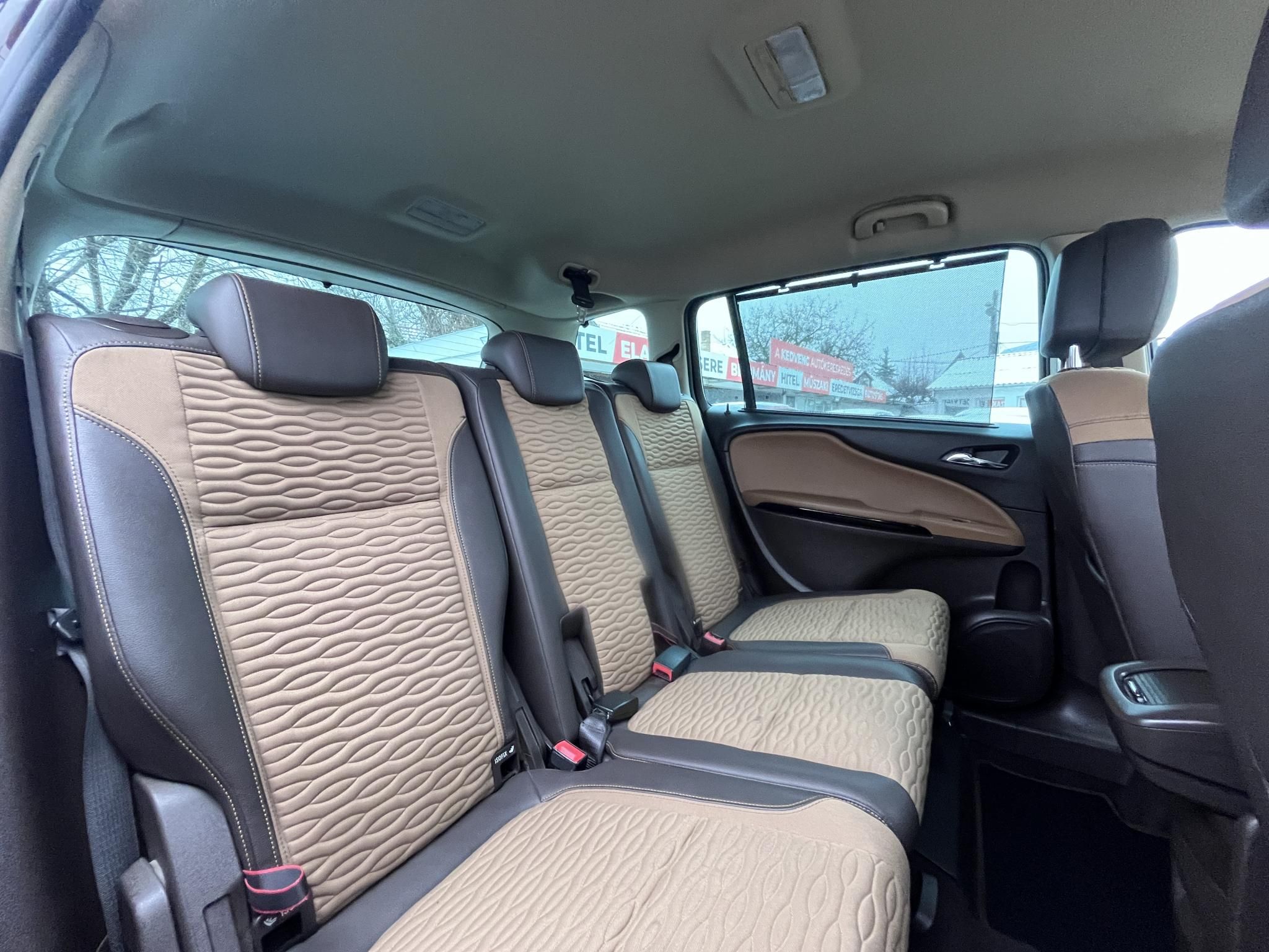 OPEL ZAFIRA TOURER 1.6 CDTI Edition (7 személyes ) Extra beltér! Klíma Tempomat Bluetooth Navi!