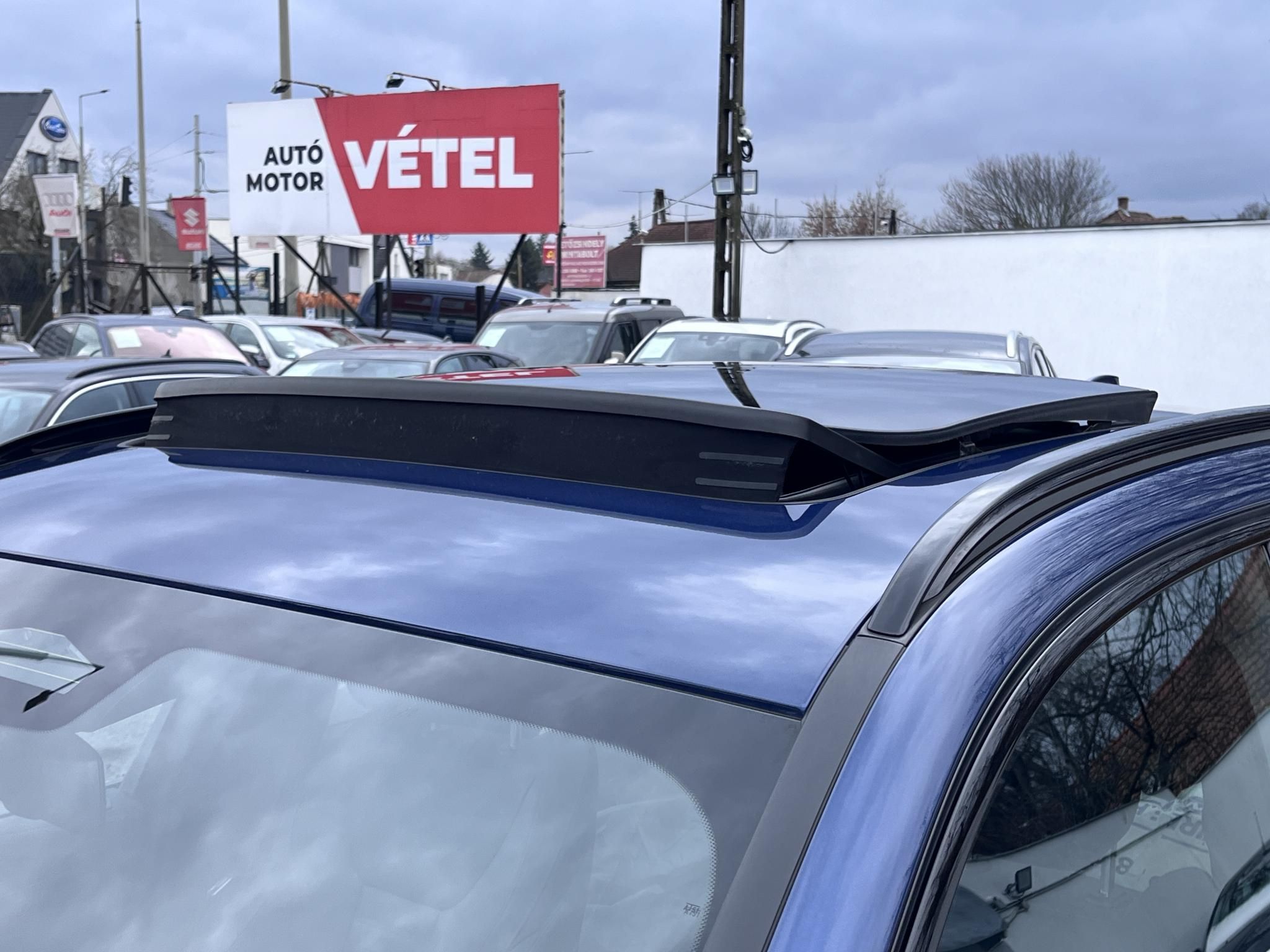 BMW IX3 73,9kWh M-sport Carplay Panoráma tető! ÁFÁS-ÁR!