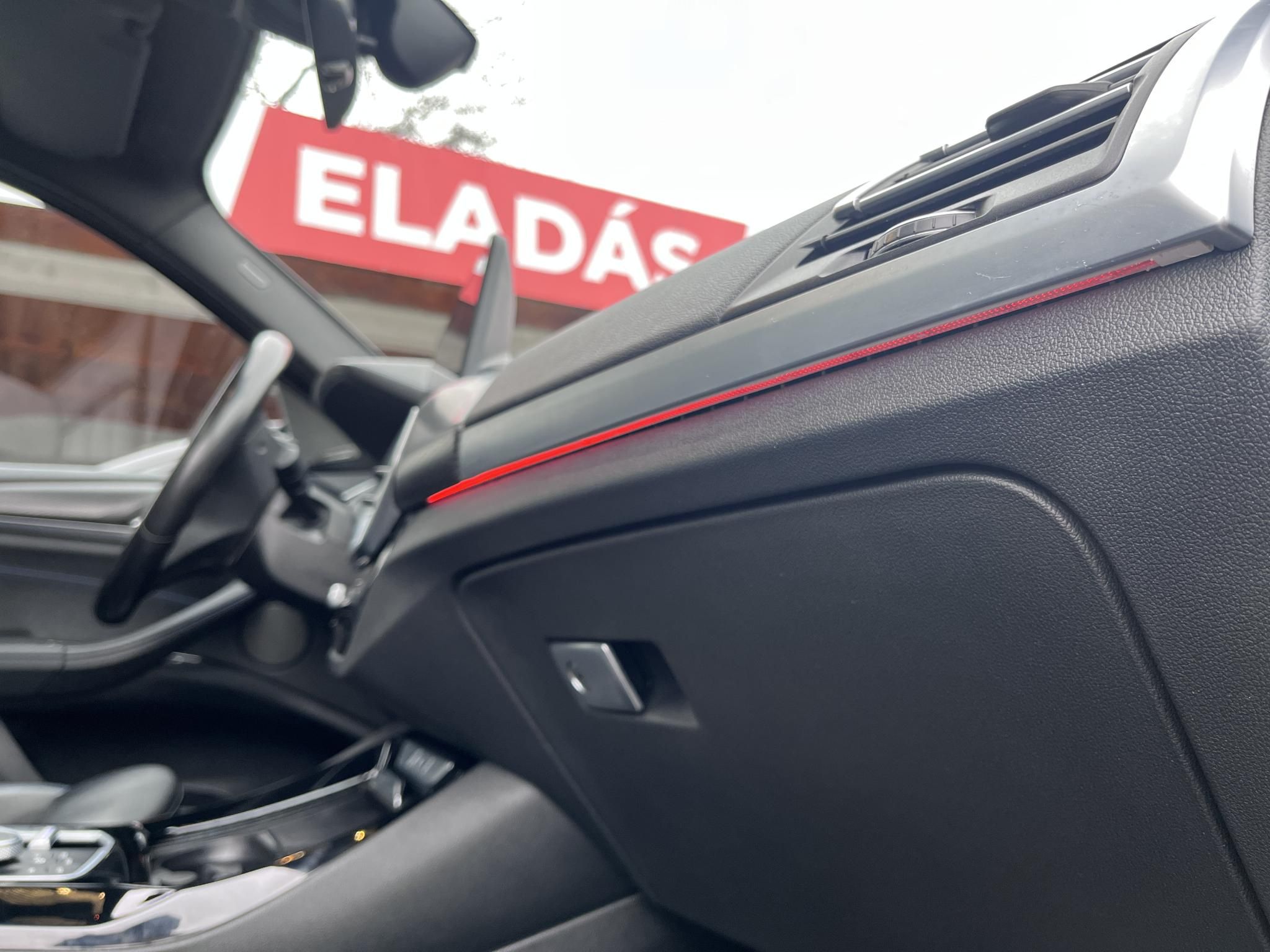 BMW IX3 73,9kWh M-sport Carplay Panoráma tető! ÁFÁS-ÁR!